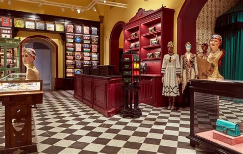 gucci museum florence|original gucci store in florence.